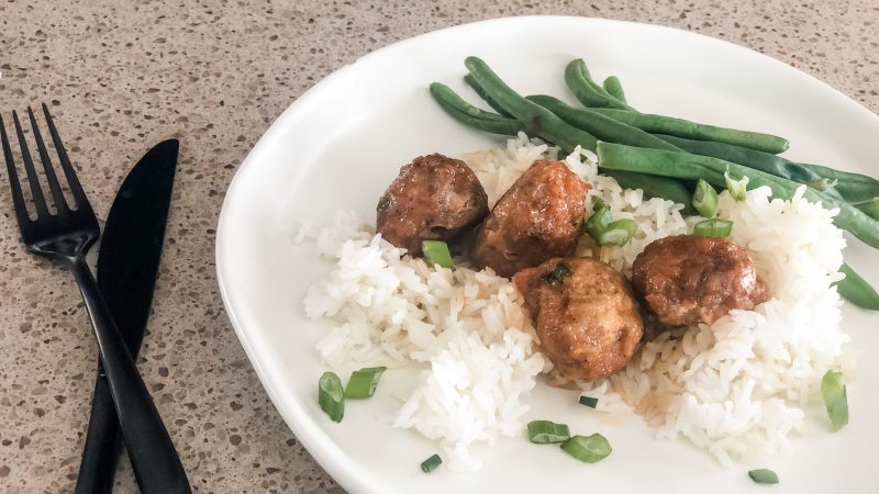 Firecracker Meatballs with Rice and Green Beans - TRGL